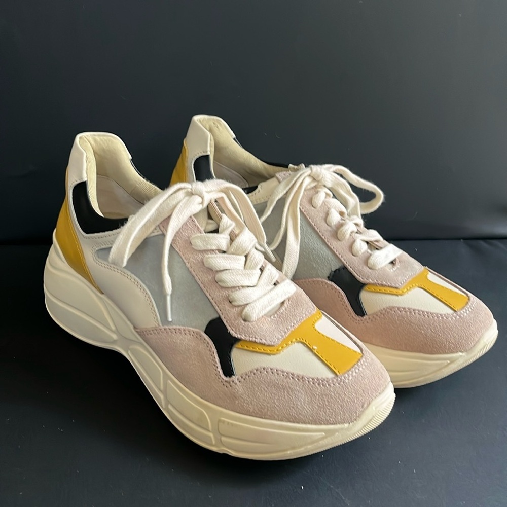 Steve Madden Memory Pink Multi Sneakers
